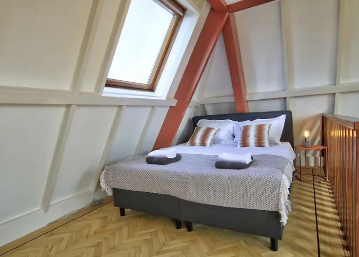 Rooftop Near Amsterdam Castle ホームステイ